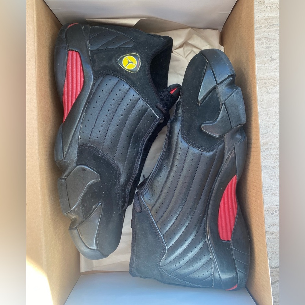 Air Jordan 14 retros